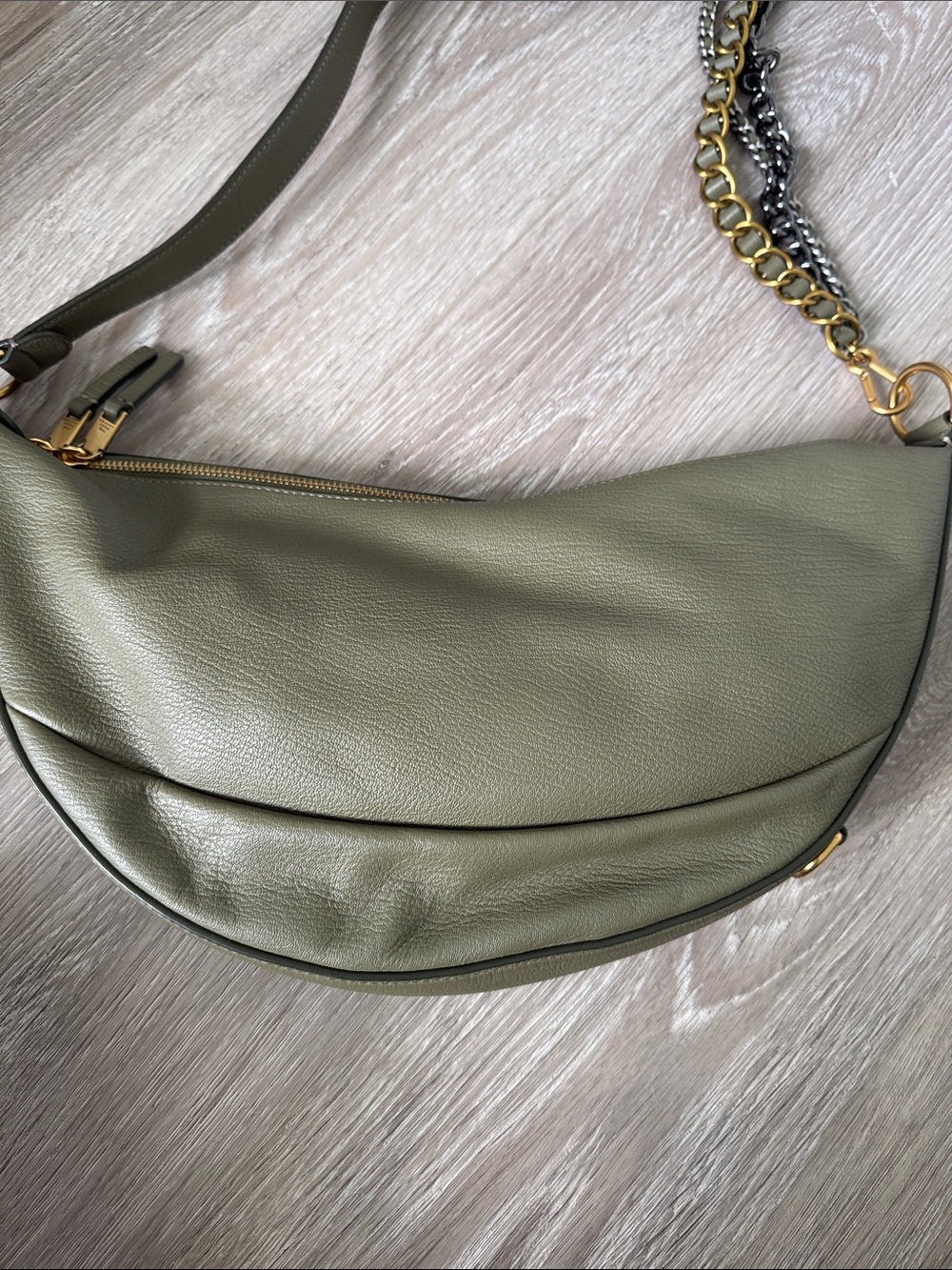 Marc Jacobs Olive Green Crescent Shoulder Bag with Mixed-Metal Chain - Picture 3 of 6